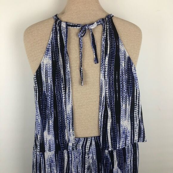 Cupcakes and Cashmere Cari Romper - Picture 11 of 13